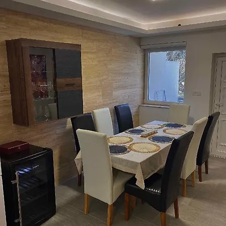 Case de vacanță In - Balaton 45332 Vonyarcvashegy